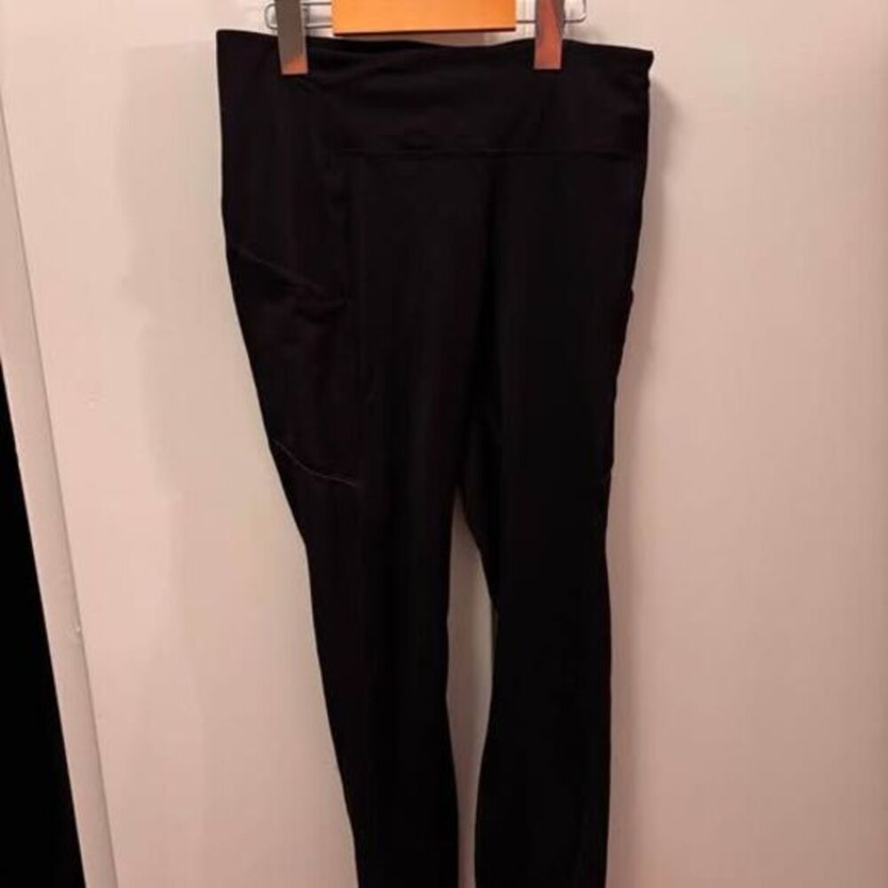 Lululemon- Fast & Free tight- align like‎ material - size 6 #421- $35